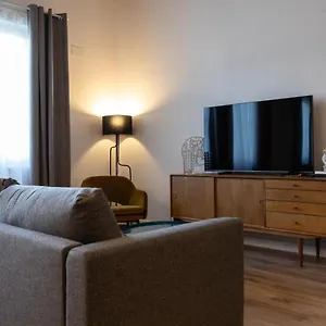  Appartement Piso De Diseno Con Vistas A La Ria. Spanje